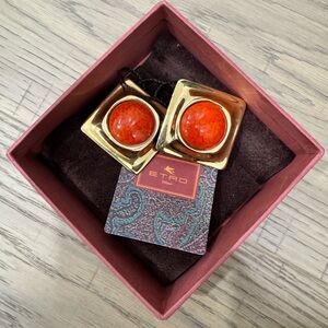 BNWT Vintage Style Statement Earrings